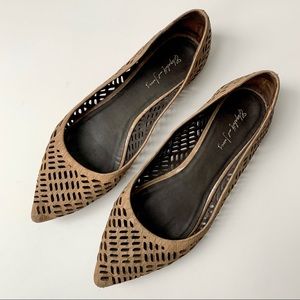 ELIZABETH AND JAMES Lara laser cut cork flats 9